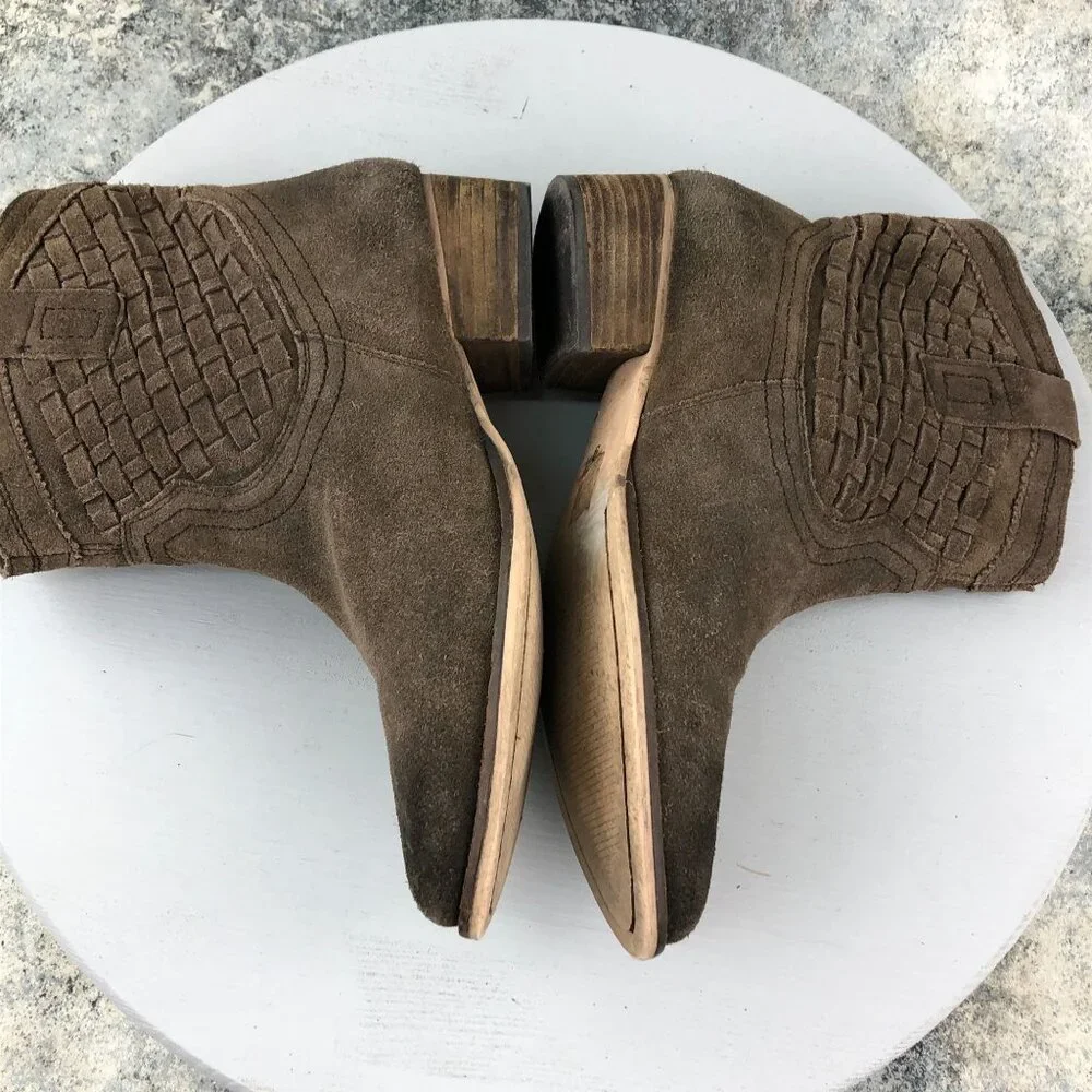Skechers Women's 9 Brown Suede Woven Western Block Heel Ankle Booties 48463